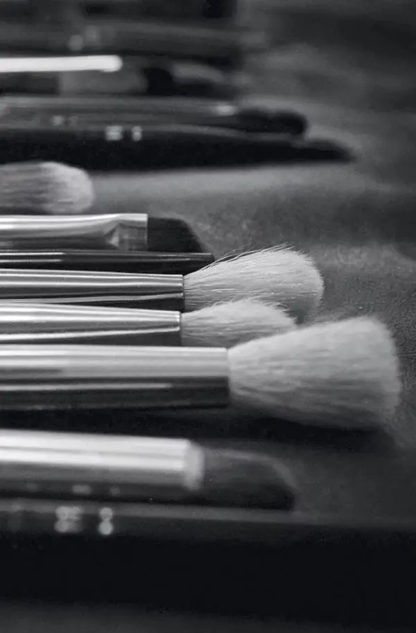 Beauty Make-up Pinsel bei CUT74 in Grefrath- professionelle Beauty Behandlungen in ruhiger Atmosphäre