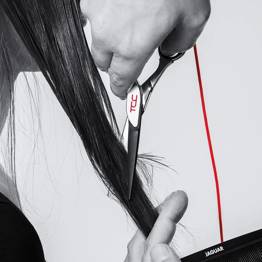 TCC Thermo Cut bei CUT74 – gepflegte und glänzende Haarspitzen